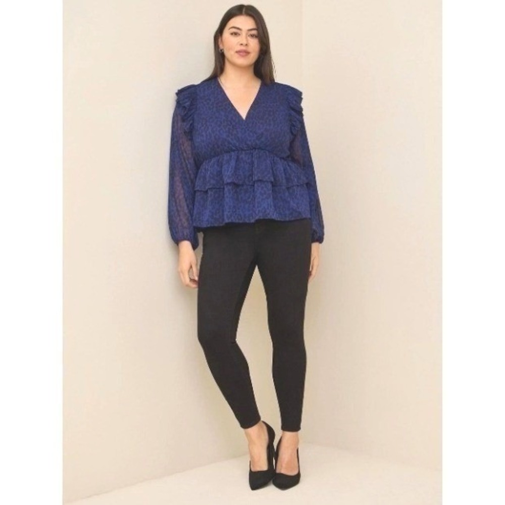 Torrid Blouse Size 1 Blue Leopard Print Tiered Ruffle Peplum Chiffon Top